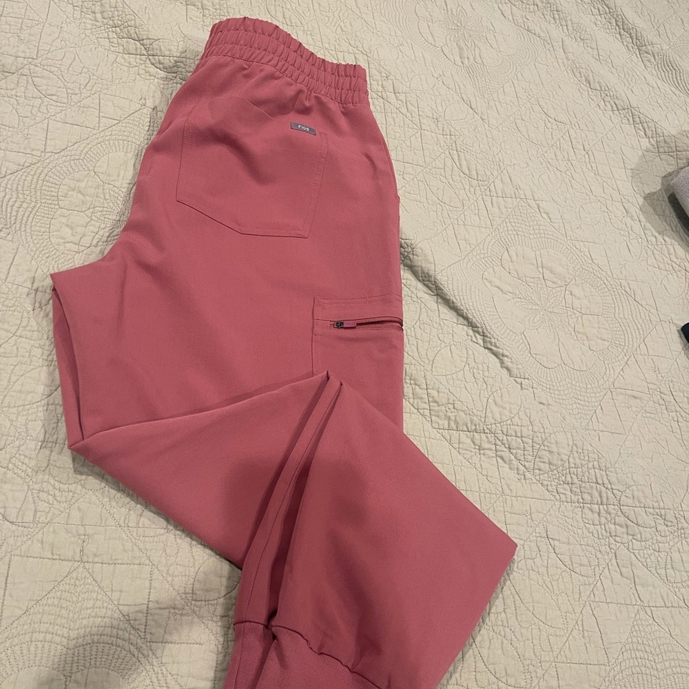 women's Mauve Zamora High Waisted - Jogger Scrub Pants. Tried on but not worn